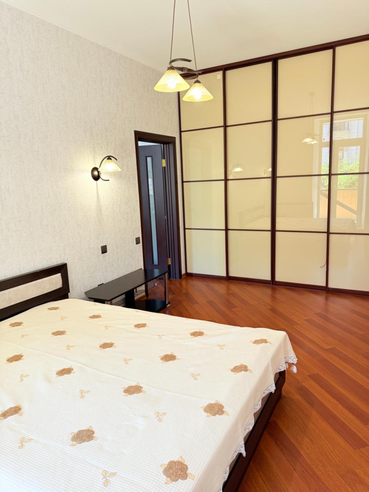 Светлая Квартира Apartman Odessza Kültér fotó