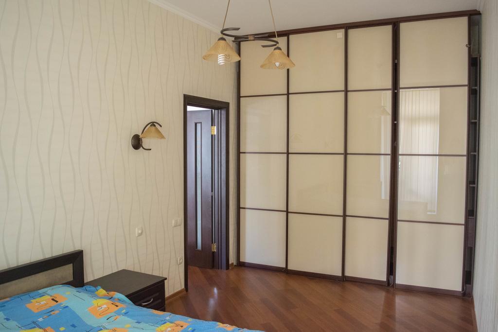 Светлая Квартира Apartman Odessza Kültér fotó
